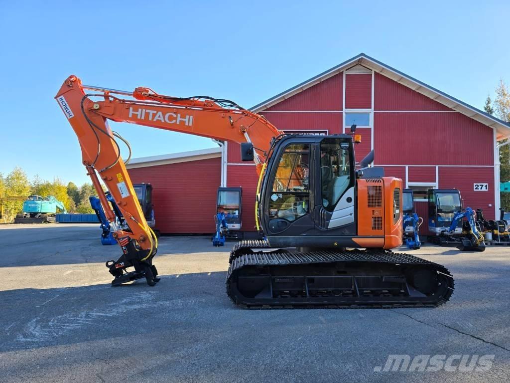 Hitachi ZX 135 US-6 Koparki gąsienicowe