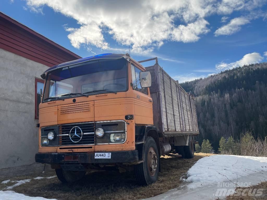 Mercedes-Benz LP1313 Pojazdy do transportu zwierząt