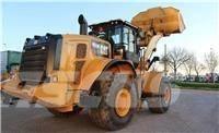 CAT 966M Ładowarki kołowe