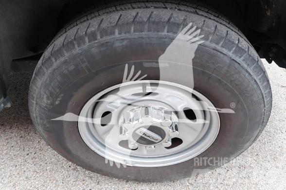Ford F250 SD Maszyny budowlane - Inne