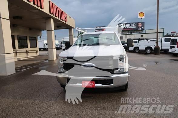 Ford F250 SD Maszyny budowlane - Inne