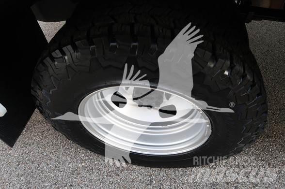 Ford F350 SD Maszyny budowlane - Inne