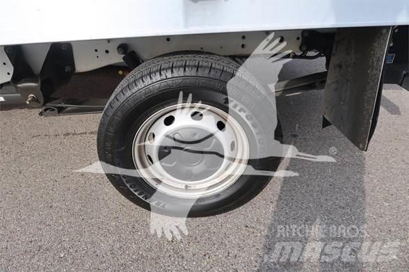 Ford TRANSIT Ciężarówki typu Platforma / Skrzynia