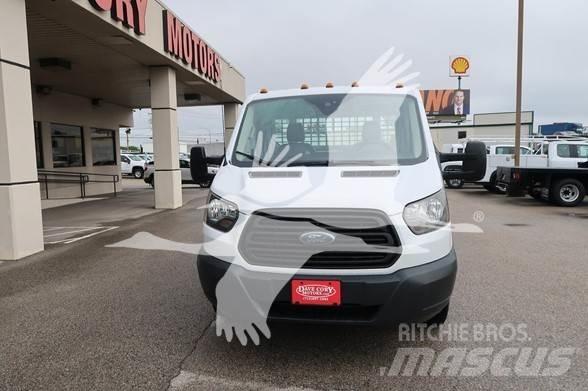 Ford TRANSIT Ciężarówki typu Platforma / Skrzynia