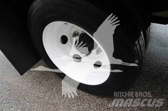 Isuzu NPR HD Maszyny budowlane - Inne
