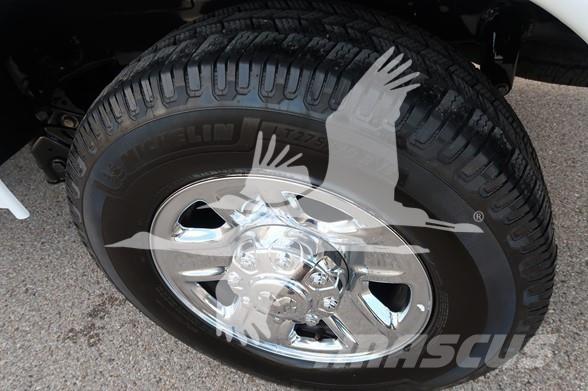 RAM 2500 HD Maszyny budowlane - Inne