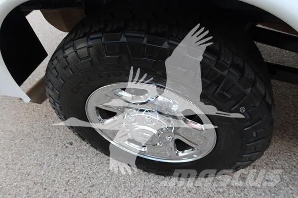 RAM 2500 HD Maszyny budowlane - Inne