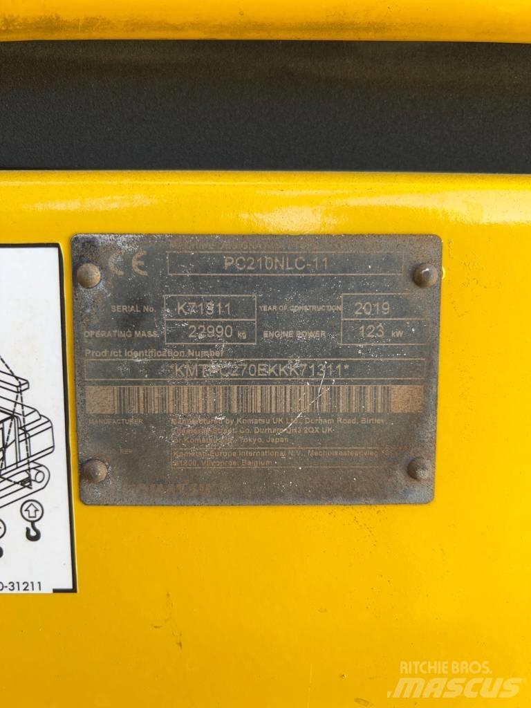Komatsu PC210NLC-11 Koparki gąsienicowe