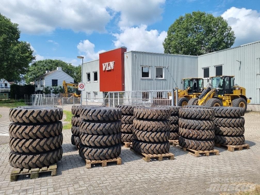 Kumho 10.00 x 20 Opony, koła i felgi