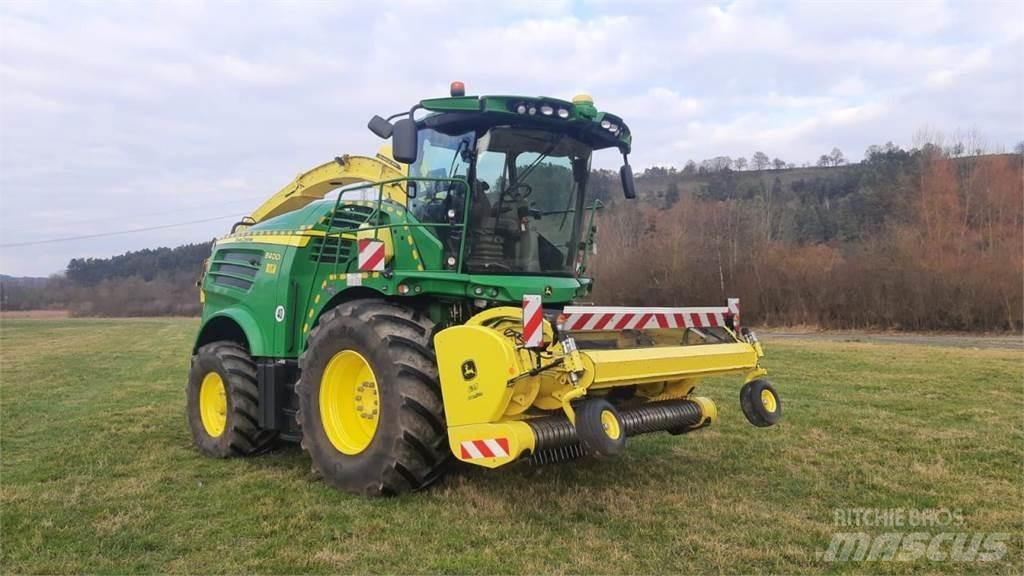 John Deere 8400i Sieczkarnie samojezdne
