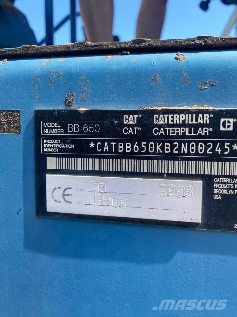 CAT BB 650 Rozściełacze do asfaltu