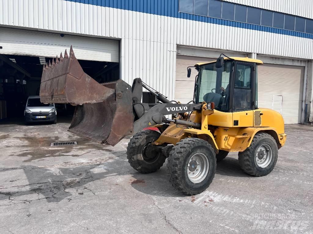 Volvo L 30 B Ładowarki kołowe