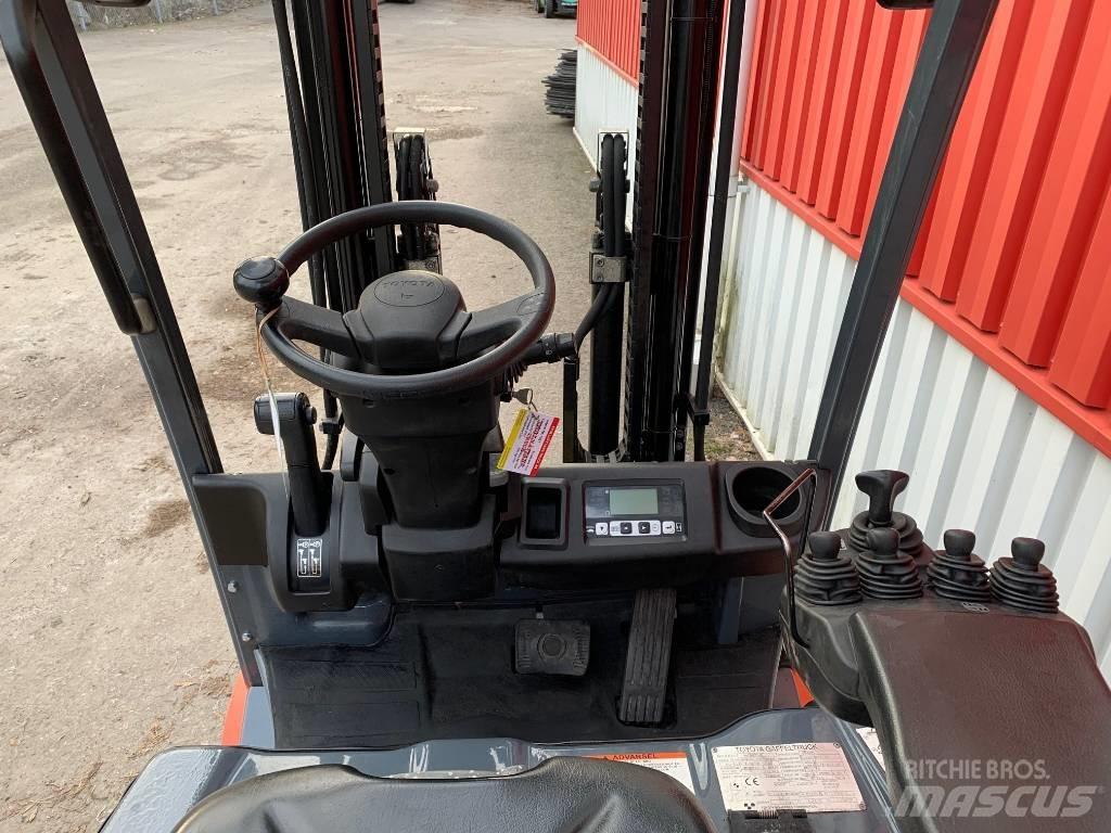 Toyota 8 FB ET 15 Wózki elektryczne