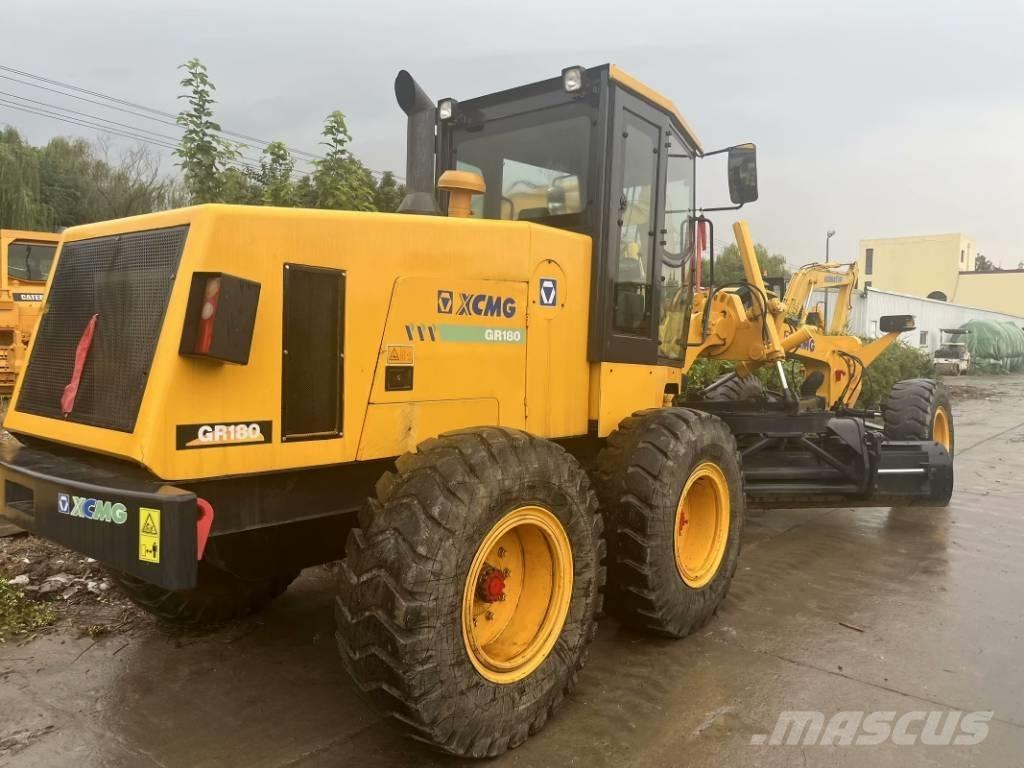 XCMG GR 180 Równiarki
