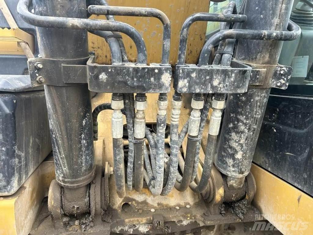 CAT 320EL Koparki specjalne