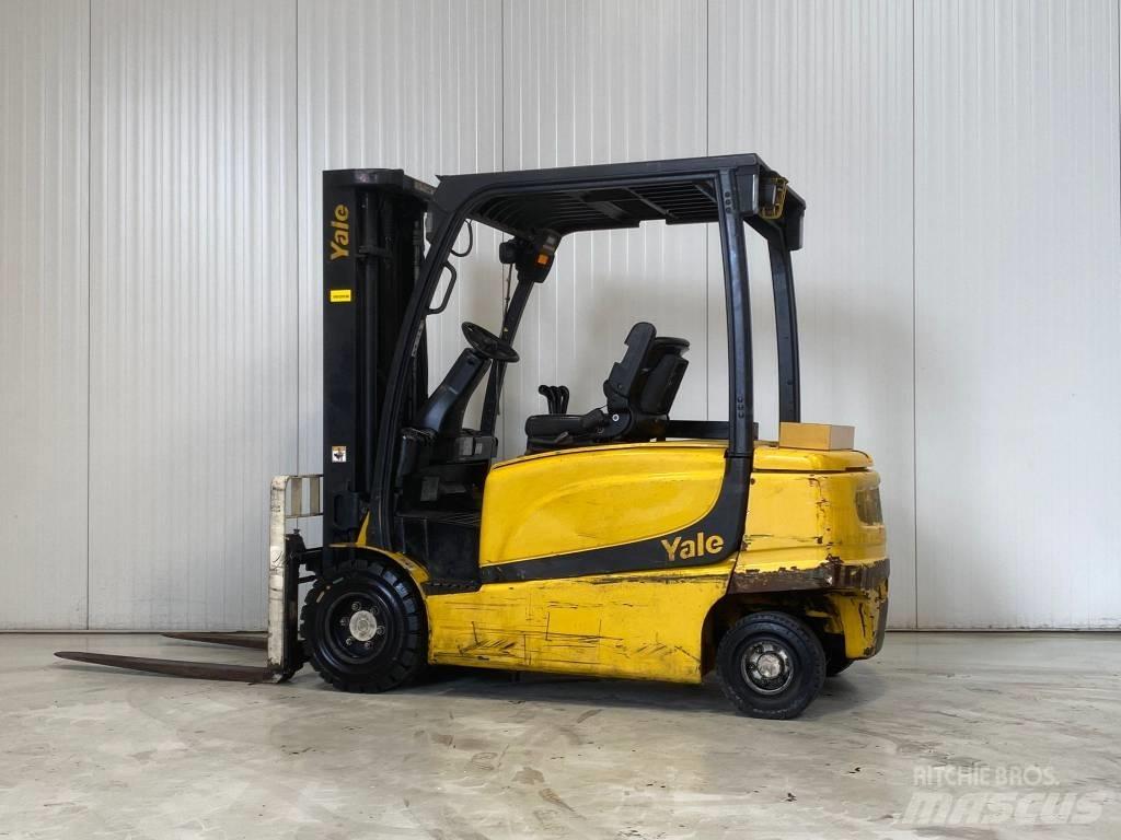 Yale ERP35VL Wózki elektryczne