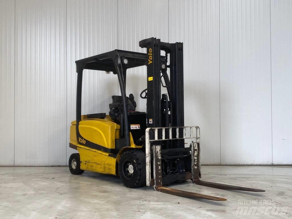 Yale ERP35VL Wózki elektryczne