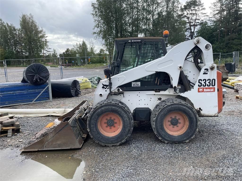 Bobcat S330 Ładowarki burtowe