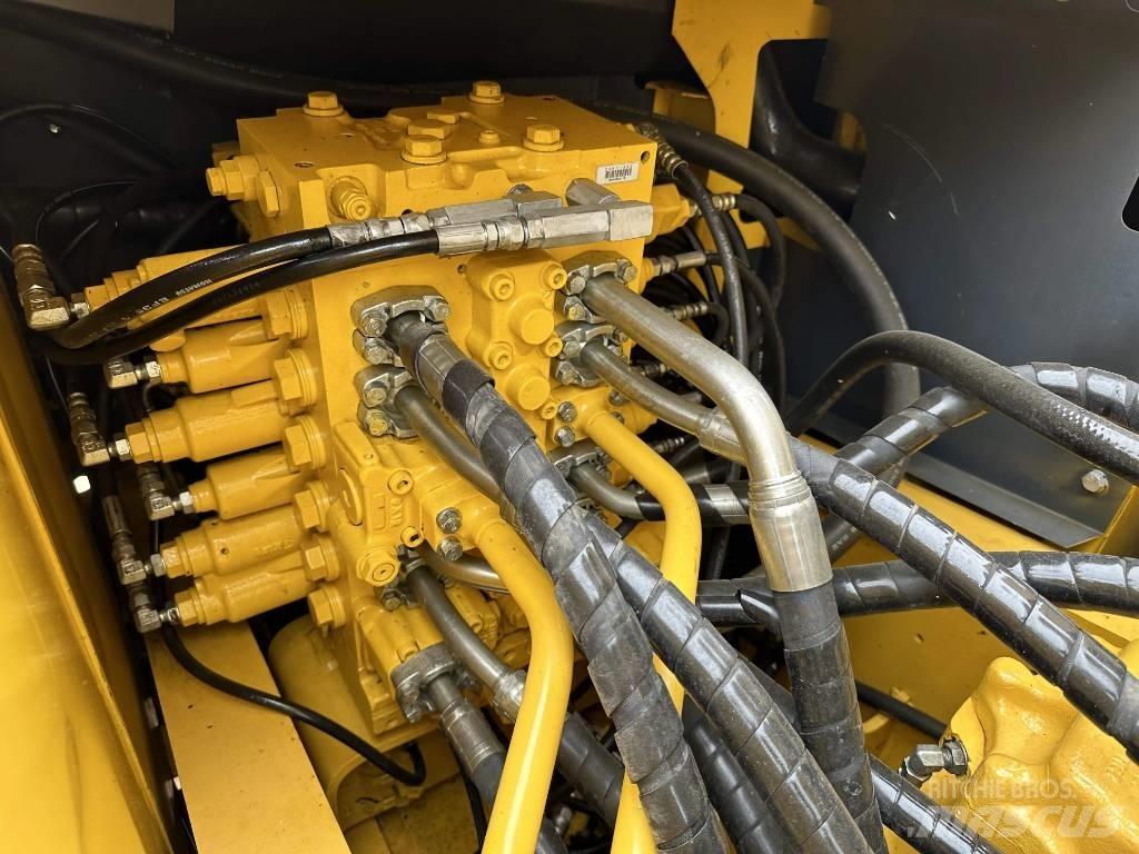 Komatsu PC 200-8 Koparki gąsienicowe