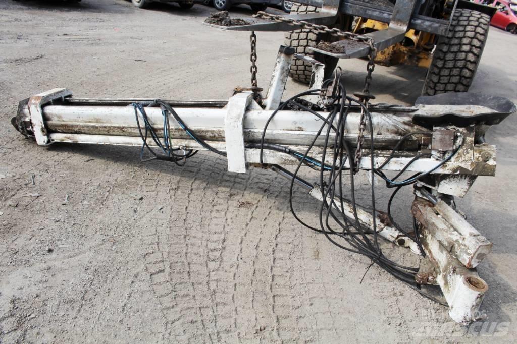  Saraka betongränna Transport - Inne