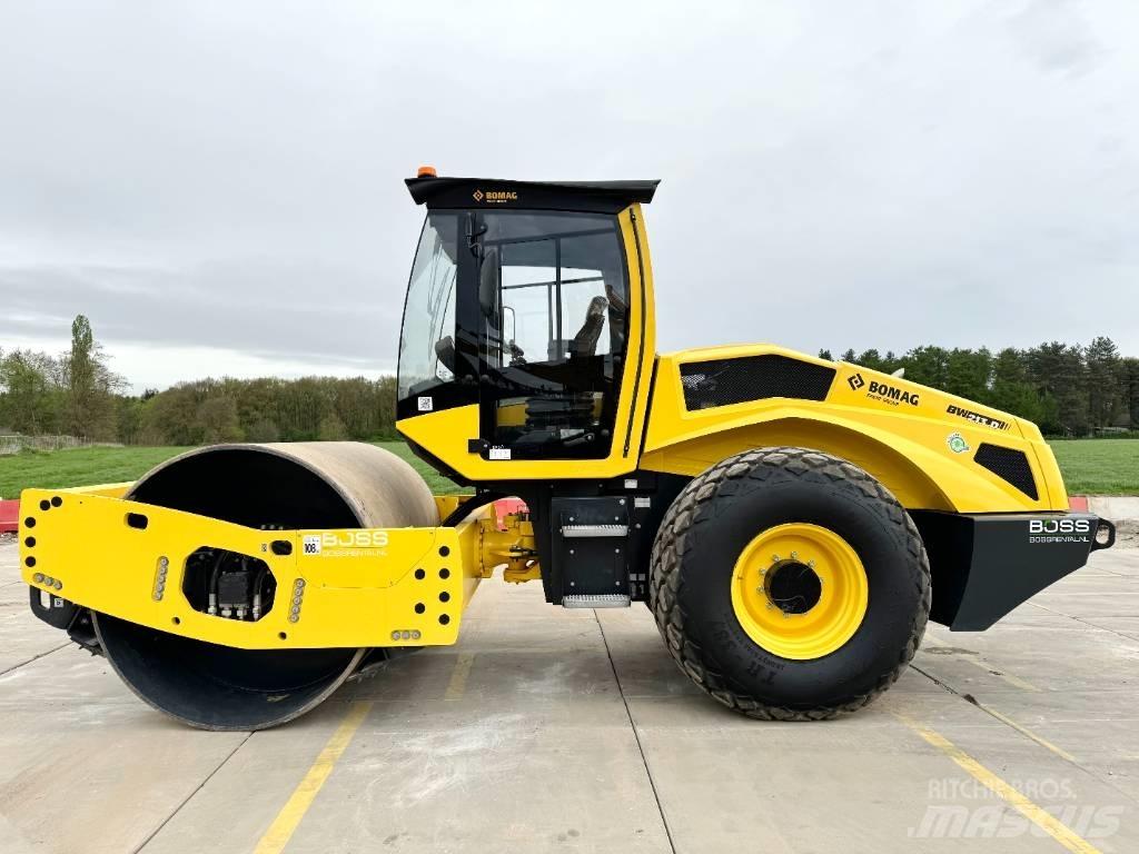 Bomag BW213D-5 Walce jednobębnowe