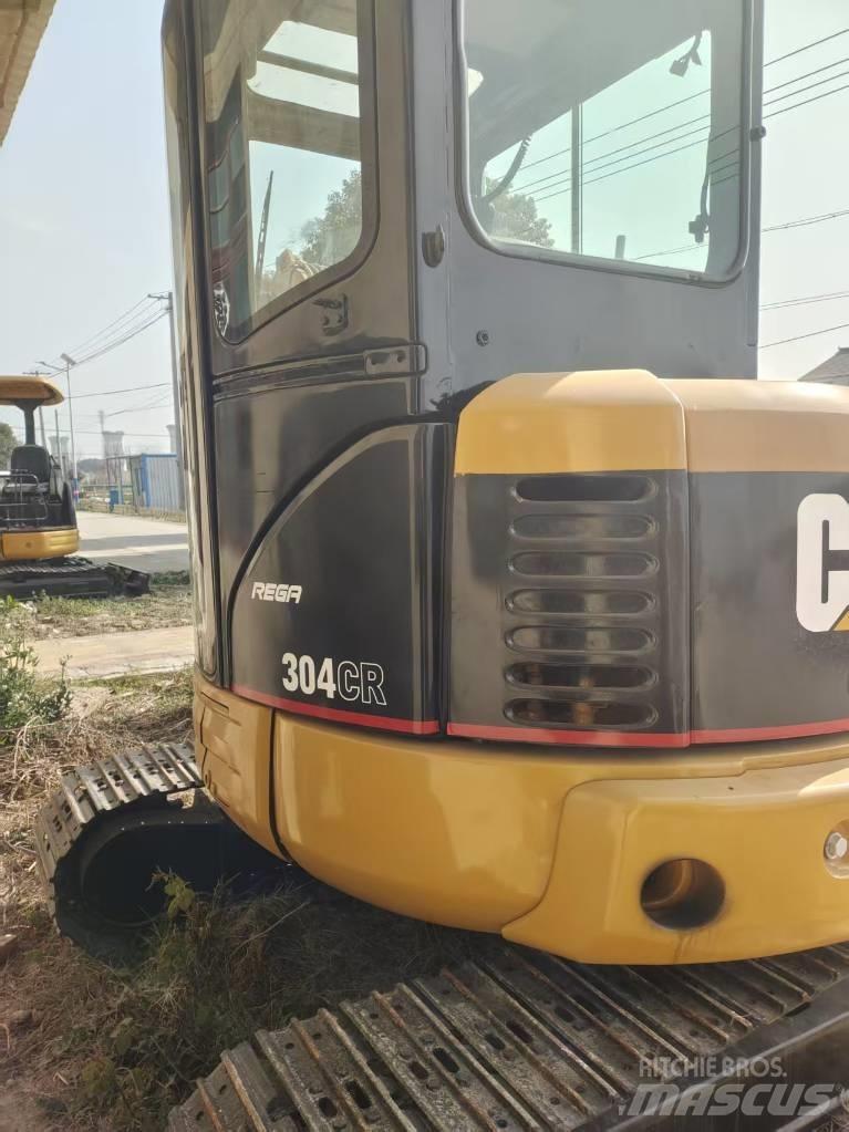 CAT 304 CR Minikoparki