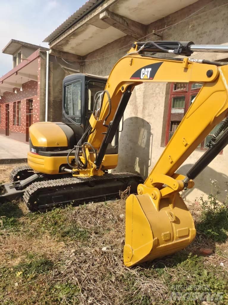 CAT 304 CR Minikoparki