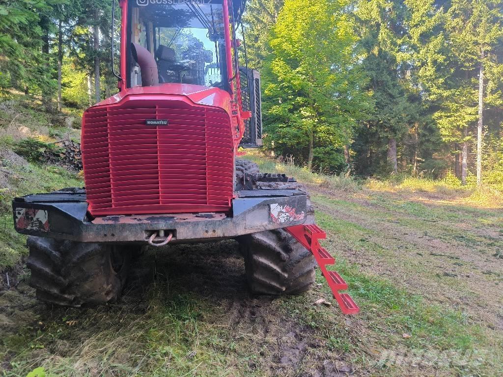 Komatsu 845 Forwardery