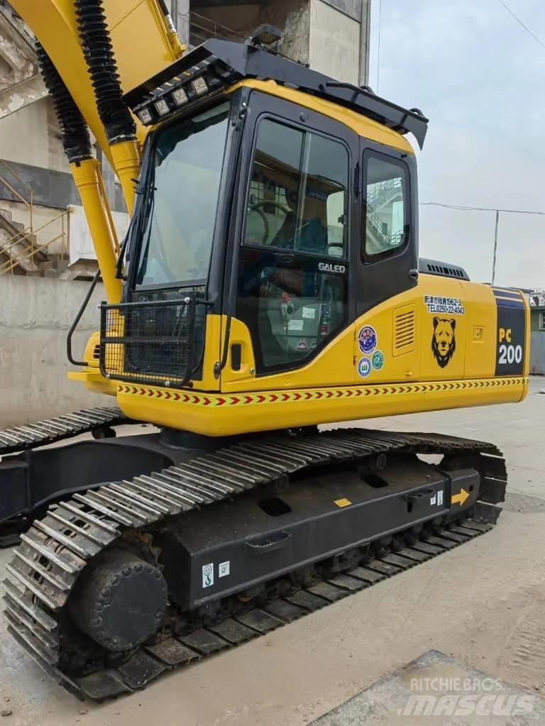 Komatsu PC 200-7L Koparki gąsienicowe