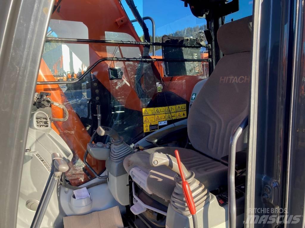 Hitachi ZX225USLC-5 Koparki gąsienicowe