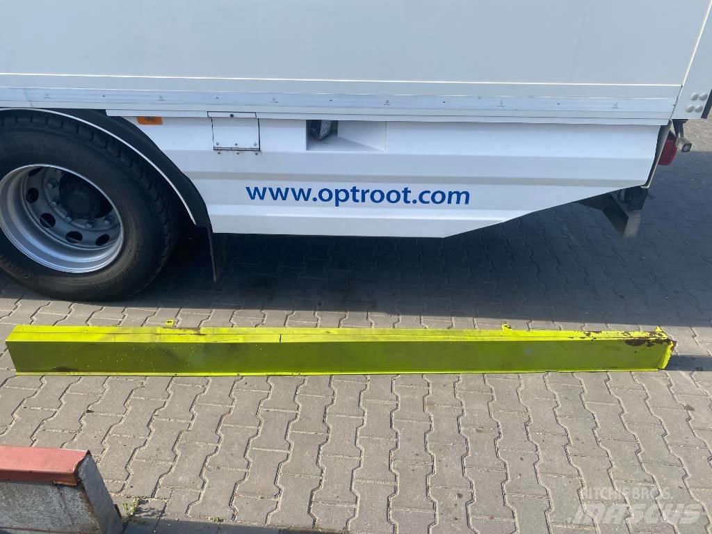 CLAAS Jaguar 880 Osprzęt do słomy