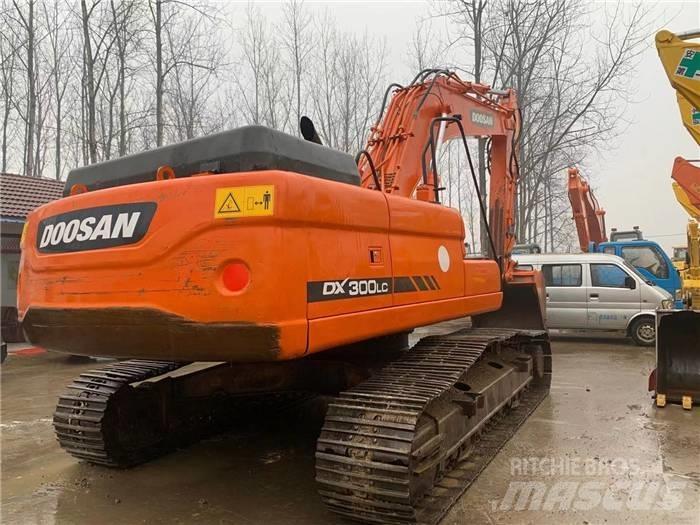 Doosan dx300 Koparki gąsienicowe
