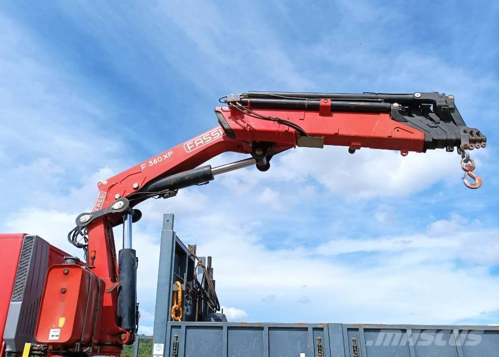 Iveco Trakker 410 Żurawie samochodowe