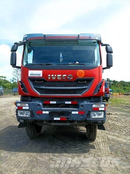 Iveco Trakker 410 Żurawie samochodowe