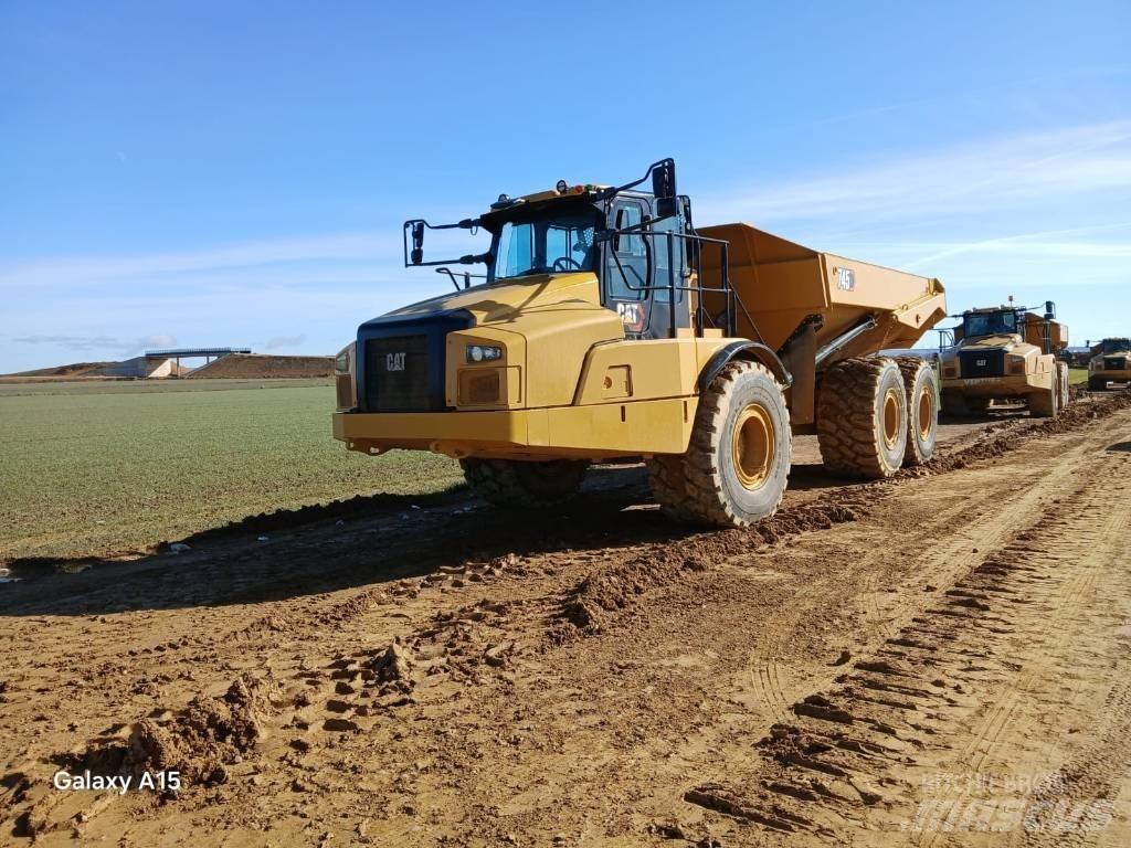 CAT 745 Wozidła przegubowe