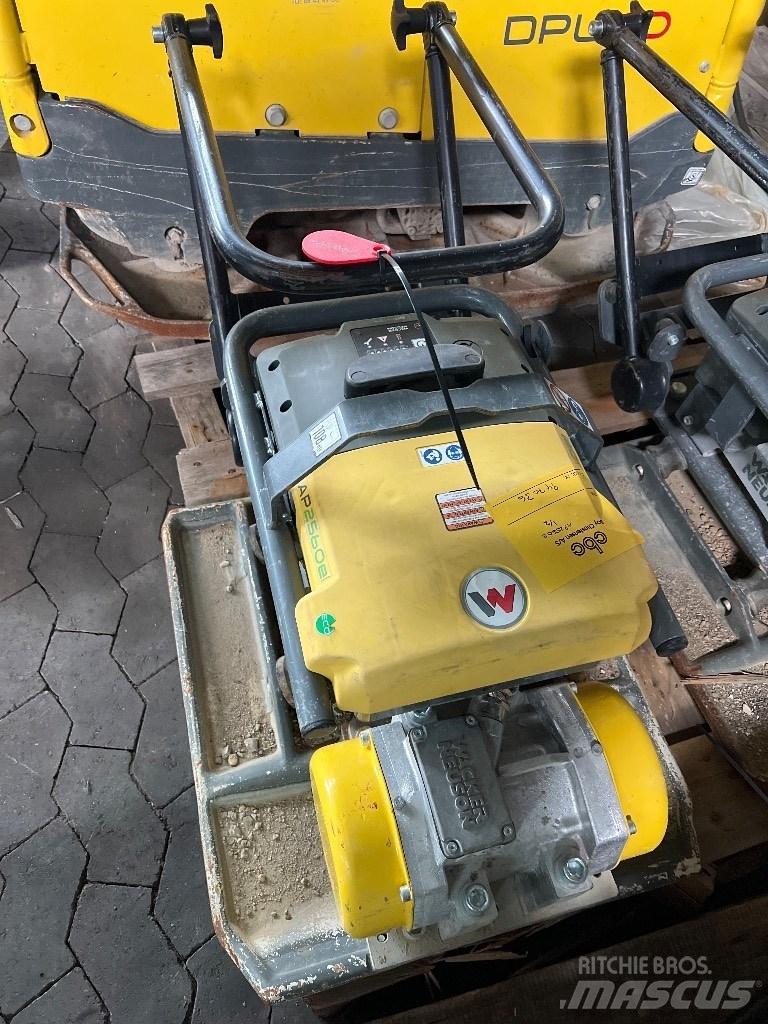 Wacker El AP2560E Ubijaki wibracyjne