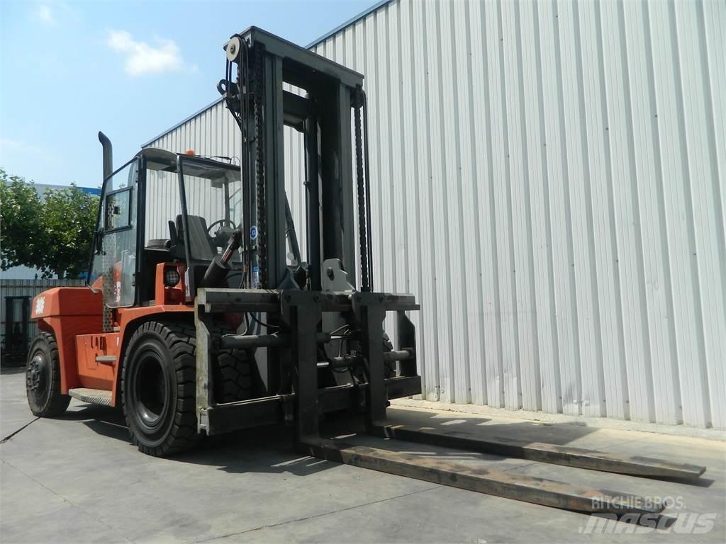 Kalmar DCE100 12 Wózki Diesla