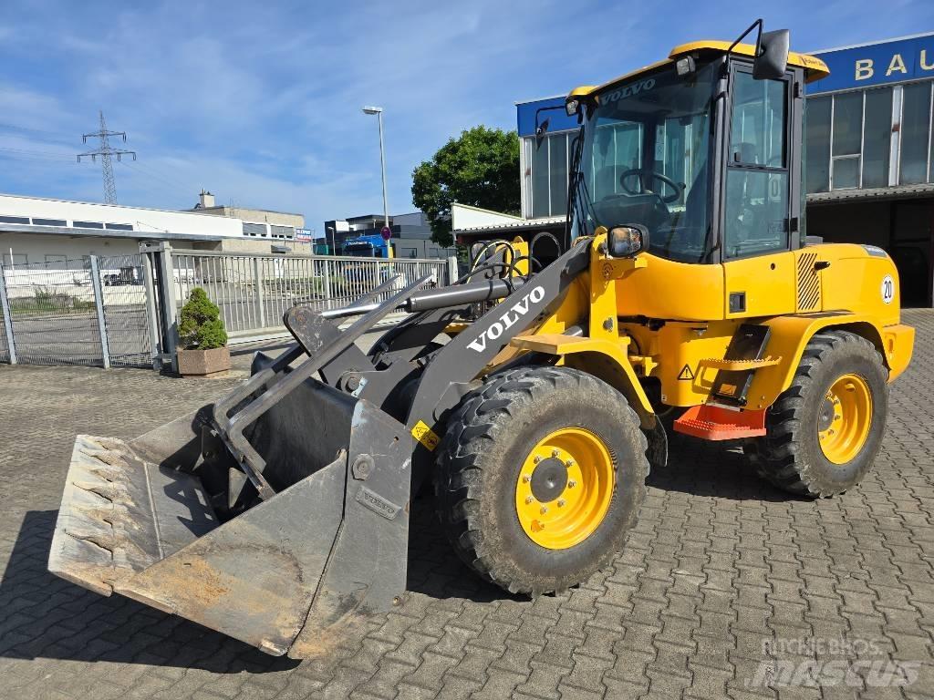 Volvo L 30 G Ładowarki kołowe
