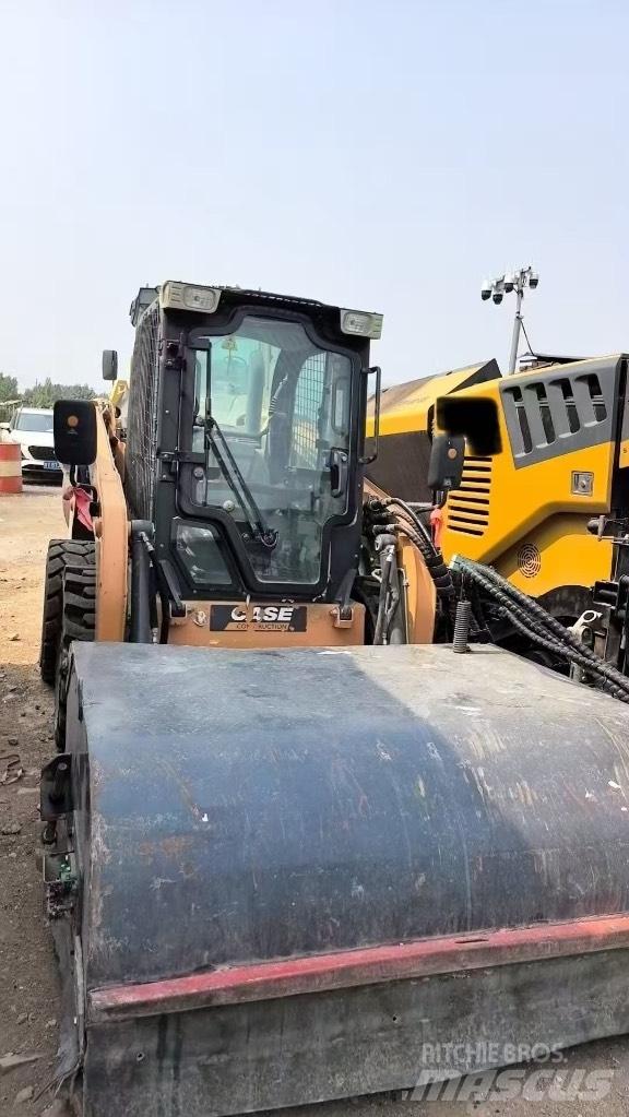 CASE SR 130 Ładowarki burtowe