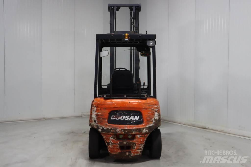 Doosan B45X-5 Wózki elektryczne