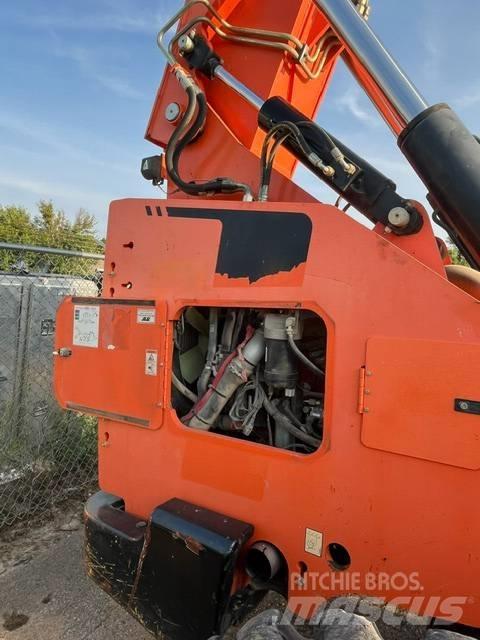 SkyTrak 8042 Ładowarki teleskopowe