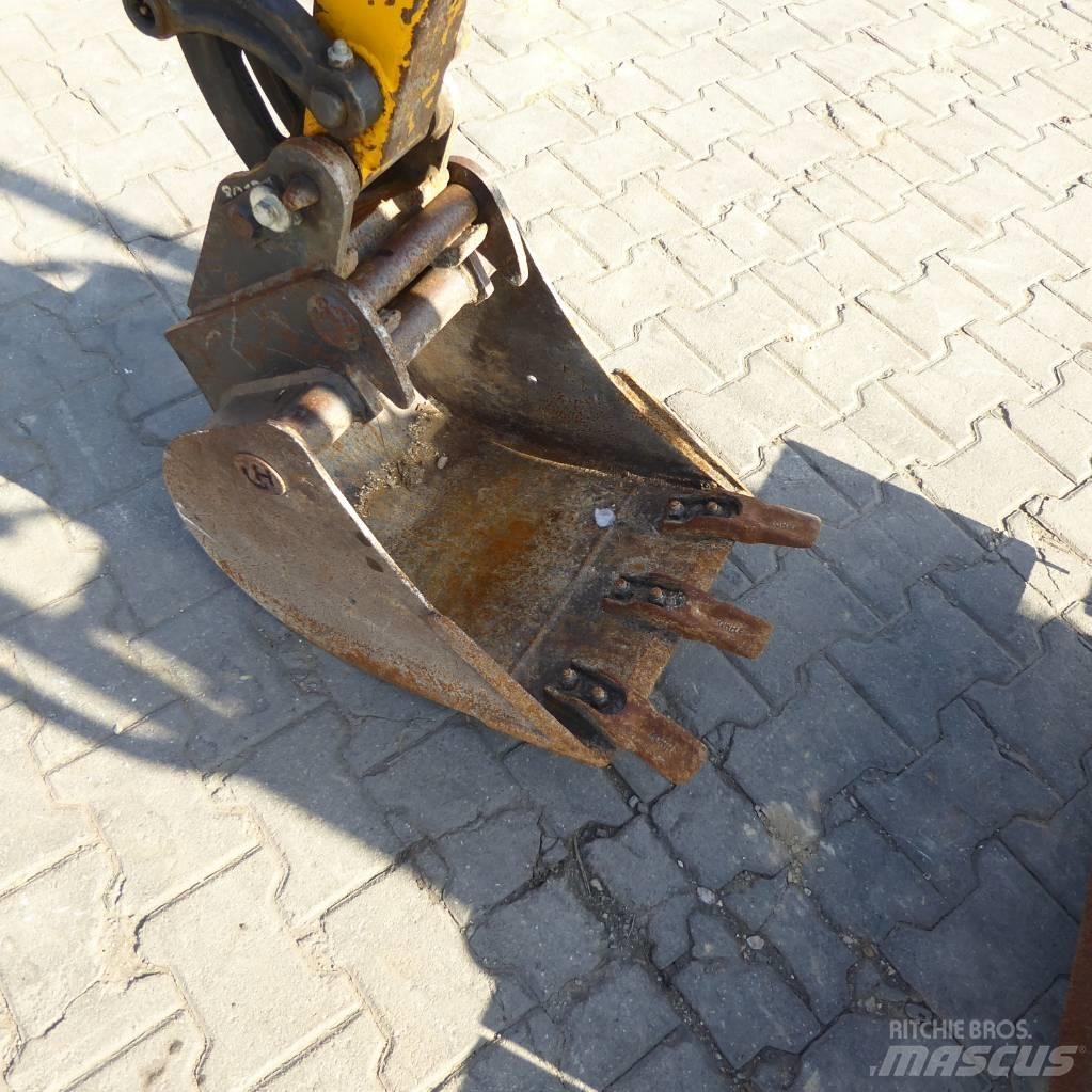 JCB 8010 CTS Minikoparki