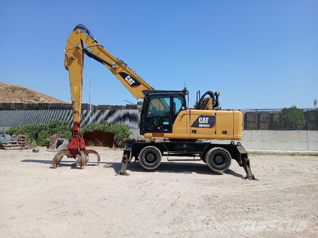 CAT MH 3022 Koparki przeładunkowe