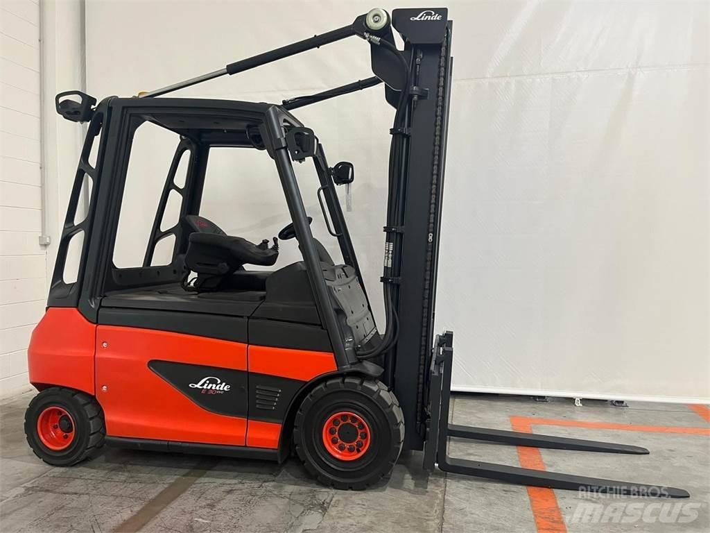 Linde E30-01 Wózki elektryczne