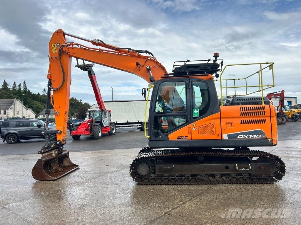 Doosan DX140 LC Koparki gąsienicowe