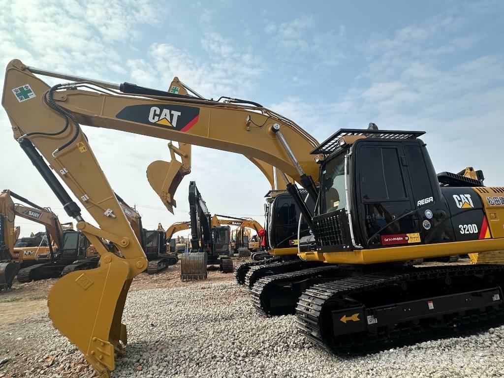 CAT 320 D Koparki gąsienicowe