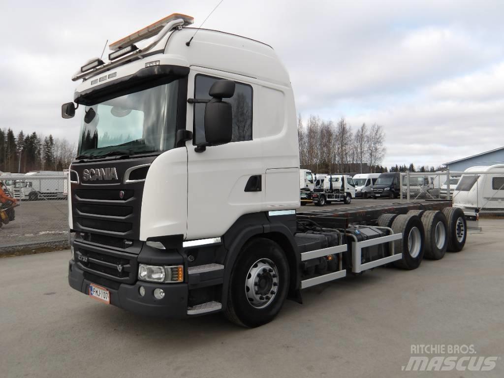 Scania R730 8x4 Pojazdy pod zabudowę