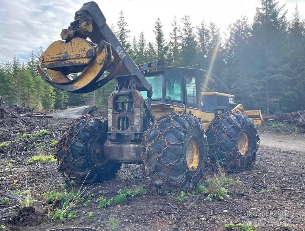 CAT 535 B Skidery