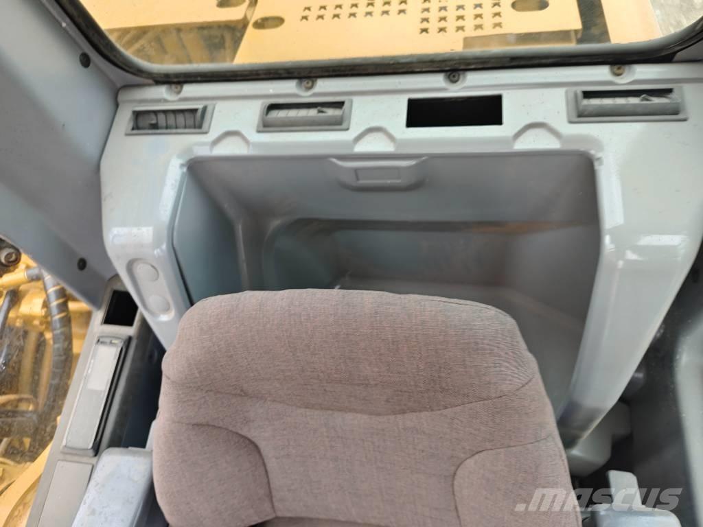 CAT 320 C L Koparki gąsienicowe