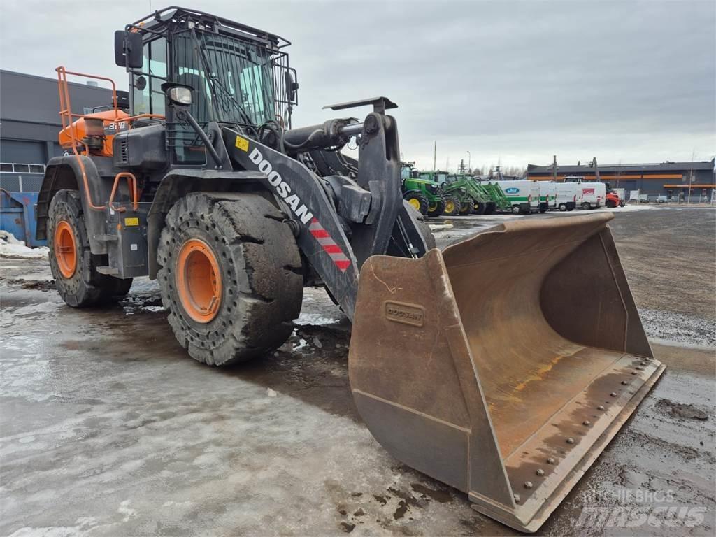 Develon DL320-7 Ładowarki kołowe